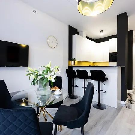 Apartmán Native Slowackiego 14i8 *