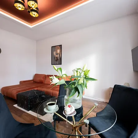 Native Slowackiego 14 Deluxe *